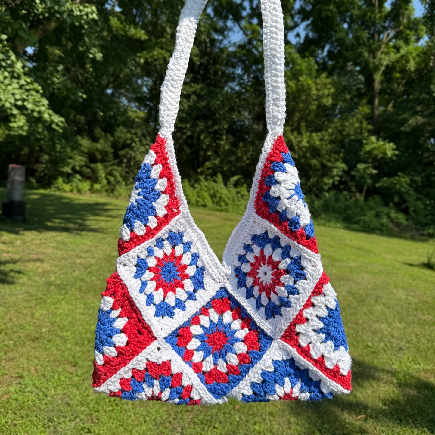 The Granny Crochet Bag - USA Edition