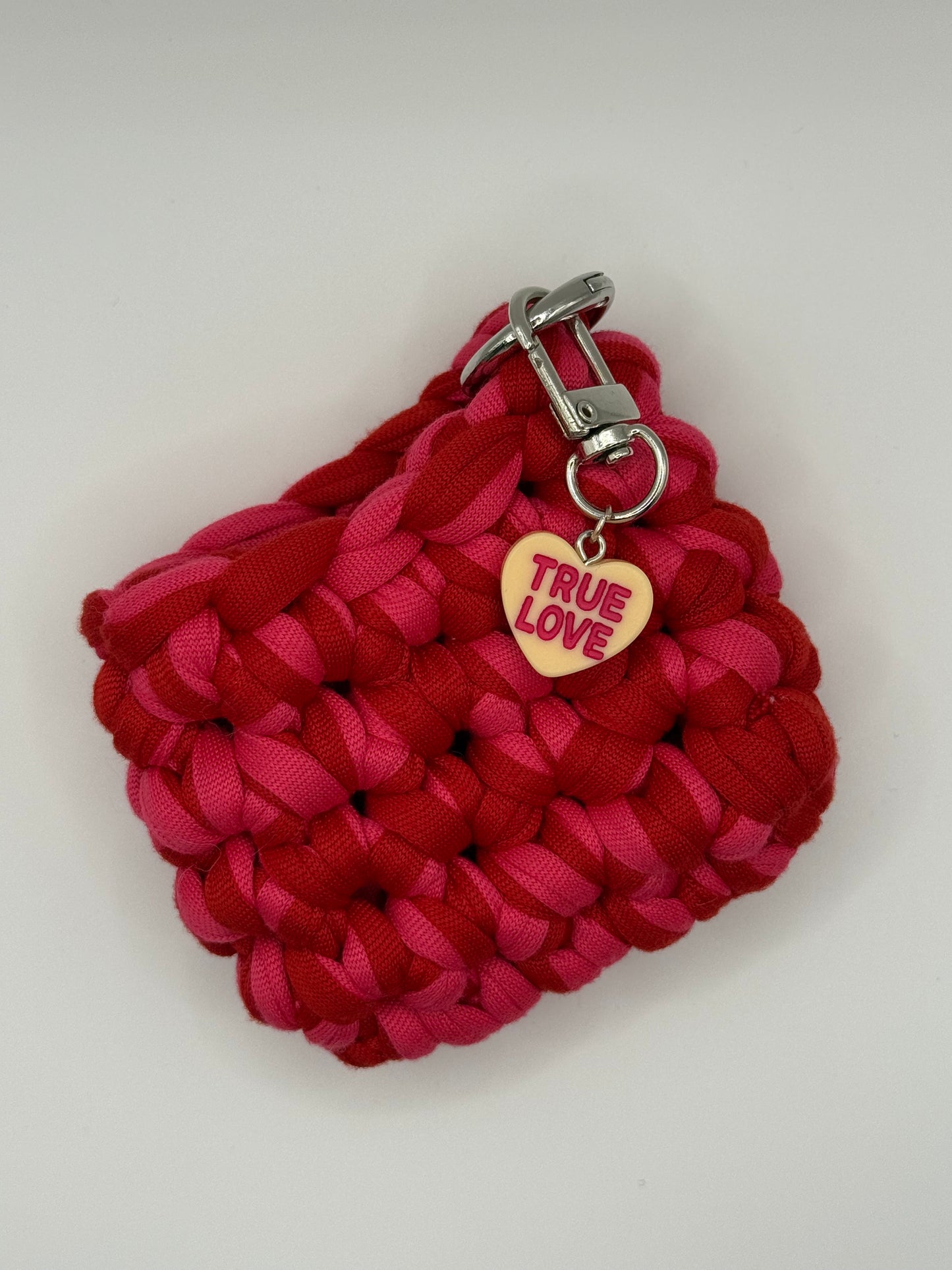 A Crochet AirPod Cases - X Happyhairclip